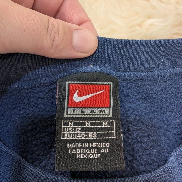 Nike Team 90s Vintage Women's s Blue Swoosh Pullover Sweatshirt Size M - Picture 3 of 8